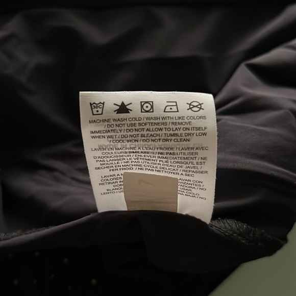 Black Nike Dri Fit Jacket - Picture 5 of 8